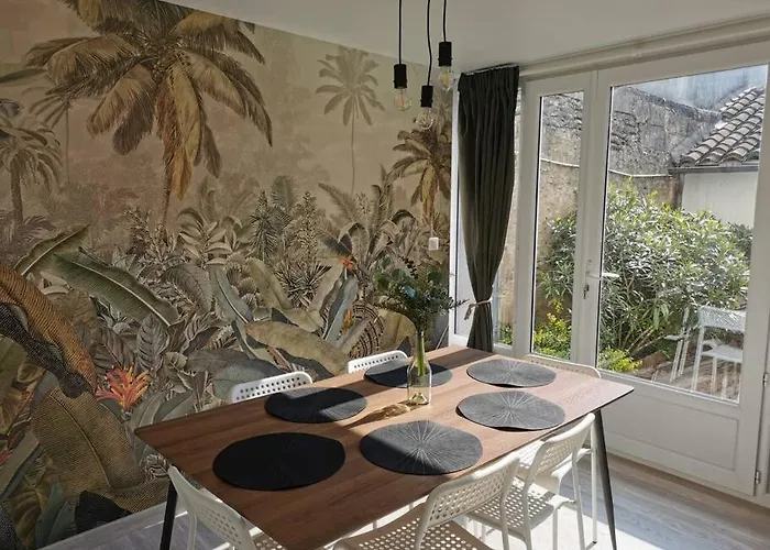 Maison De Ville, De 1 à 6 Personnes, à 5 Min à Pied Du Centre De