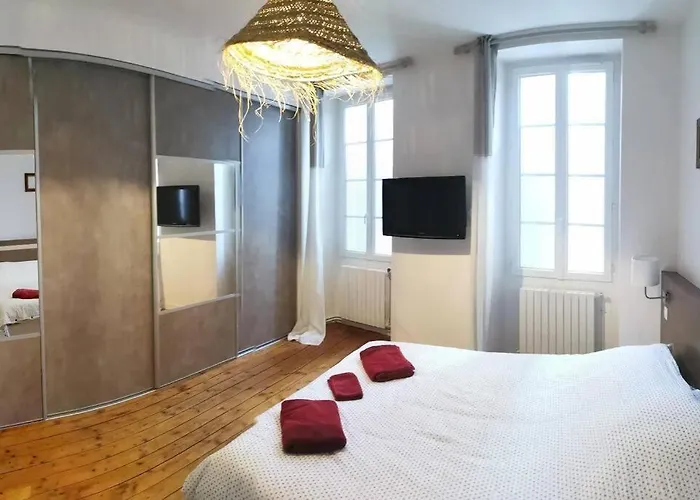 Maison De Ville, De 1 à 6 Personnes, à 5 Min à Pied Du Centre De